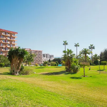 Oceanblue - Piscina Apartment *