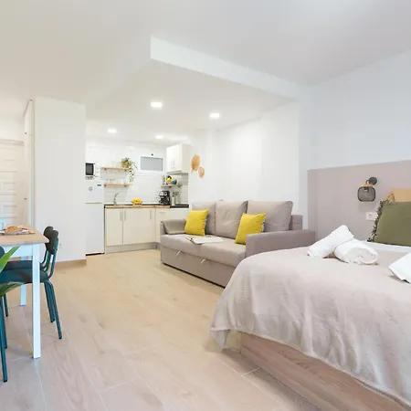 Oceanblue - Piscina Apartment *